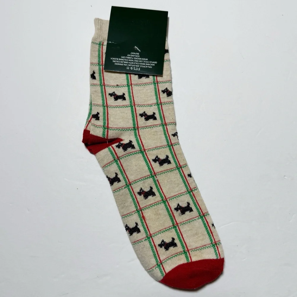 DAVCO Christmas Socks with Scottie Dog Print